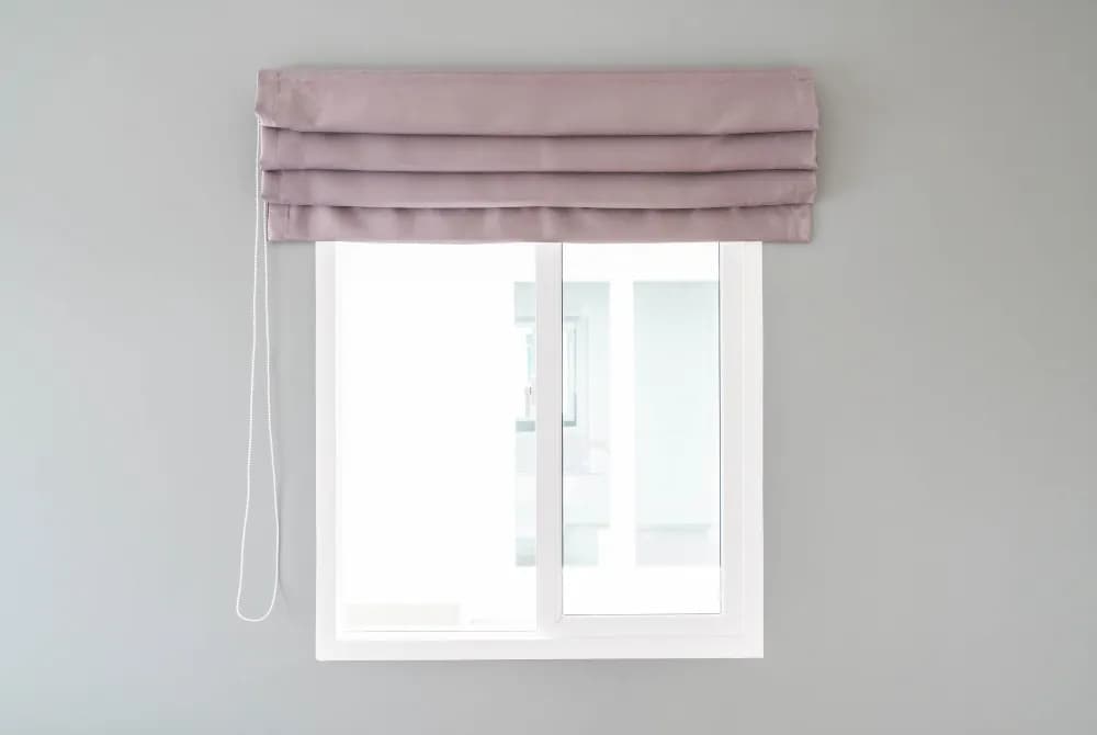 Jak zamontować roletę rzymską - proste kroki, które musisz znać